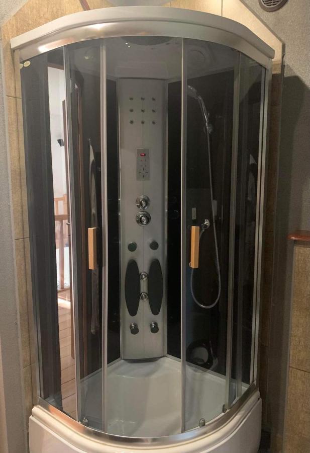 Pokoje Sunshine World Suites ザコパネ エクステリア 写真