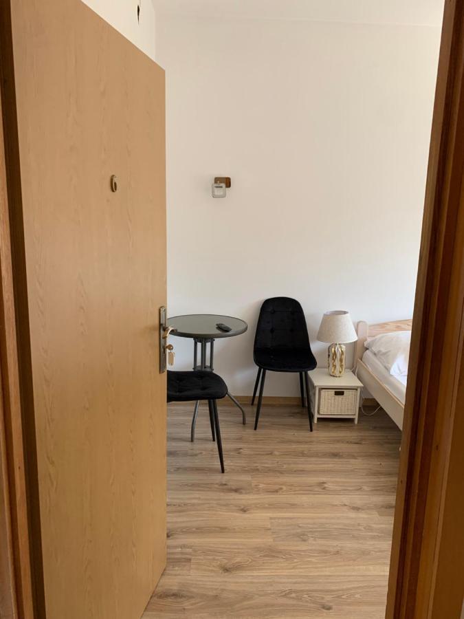 Pokoje Sunshine World Suites ザコパネ エクステリア 写真